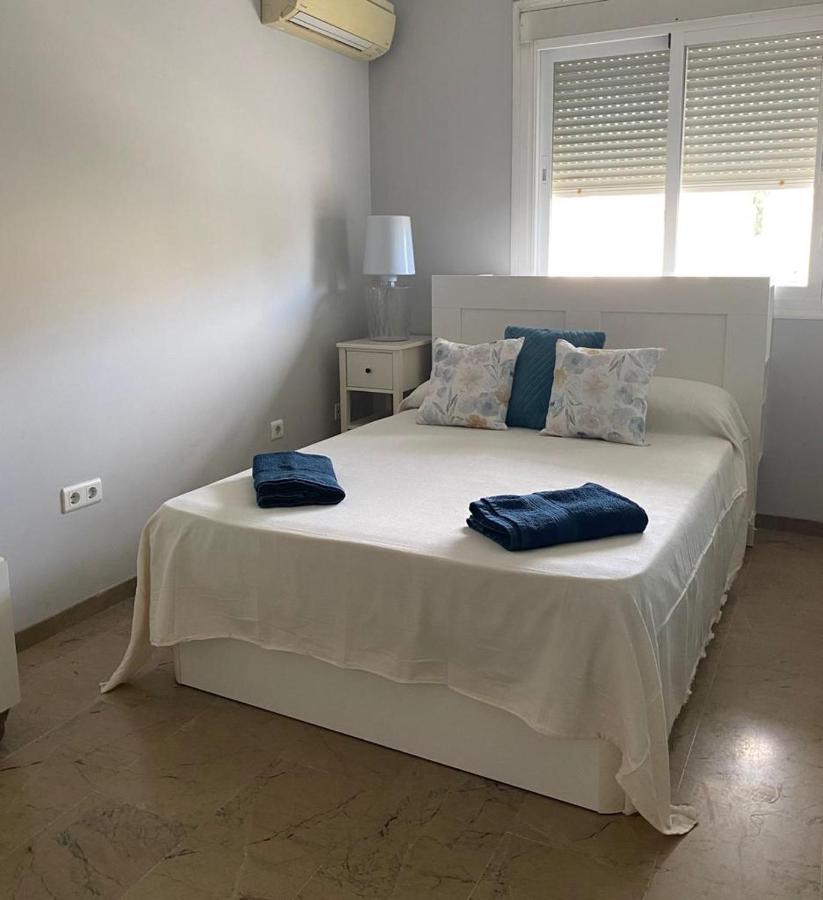 Apartamento Junto Al Puerto Deportivo De אסטפונה מראה חיצוני תמונה